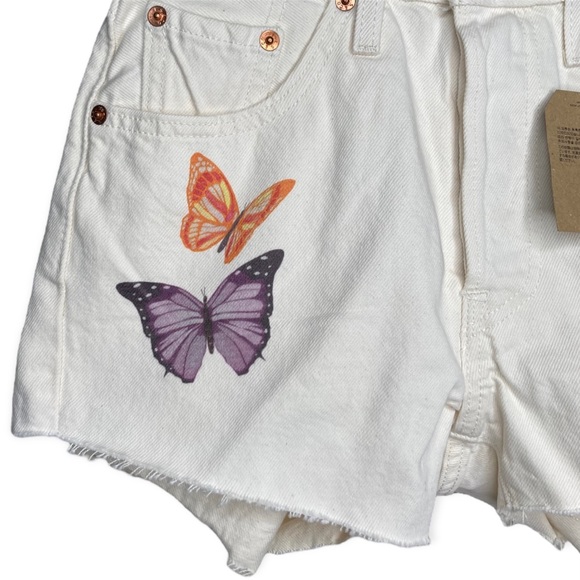 Levi 501 Denim Shorts 24” Cream Butterfly 🦋 Print High Rise Button Raw Edge - Picture 3 of 13